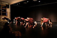 cours de danse contemporain et atelier chorégraphique contemporain pour enfants de 6 à 13 ans, pour adolescents et pour adultes